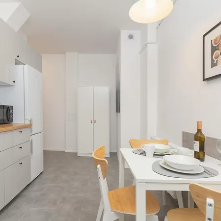 Kotwicznikow Apartment Gdansk